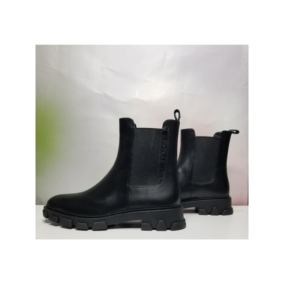 Michael Kors Women's Ridley Pull-On Ankle Chelsea Booties Size 8 Black NWT - Picture 1 of 7